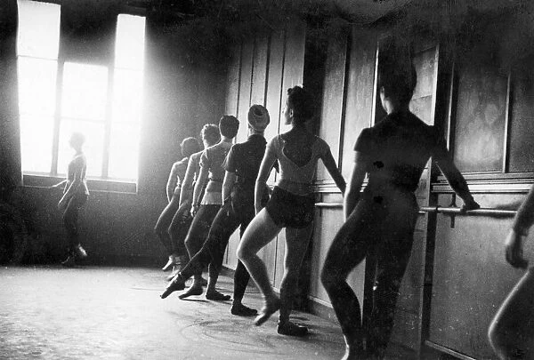 Ballet dancers training