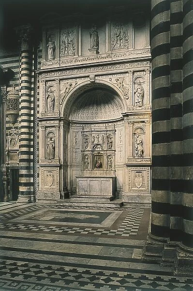 BREGNO, Andrea (1418-1503). Piccolomini Altar