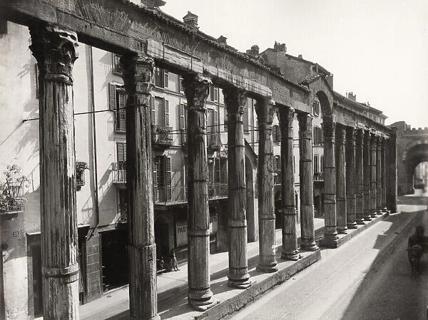 The Colonne di San Lorenzo, Columns of San Lorenzo, Milan