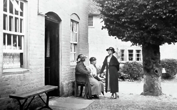 The Dolphin Inn, Betchworth, early 1900s