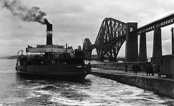 Dundee ferry crossing the Firth of Forth, Scotland