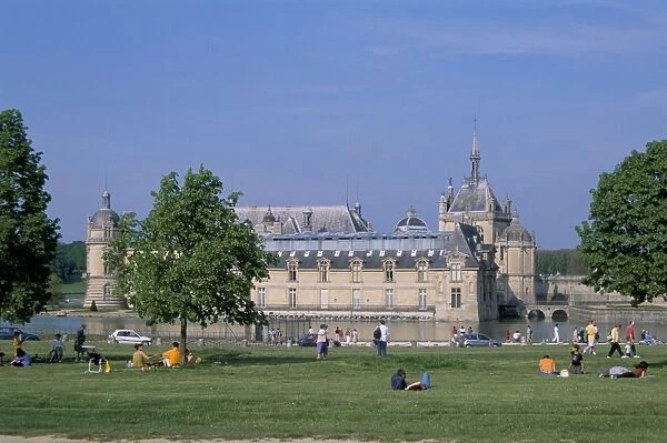 Chantilly castle, dating from the 19th century, Picardie (Picardy), France, Europe