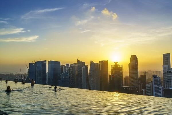 Infinity pool on the roof of the Marina Bay Sands Hotel with spectacular views over