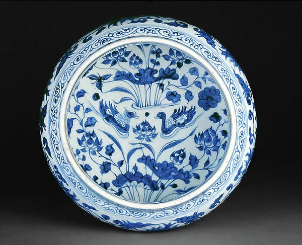 Blue-and-white stem bowl with lotus flowers and mandarin ducks, mid-14th century (porcelain)