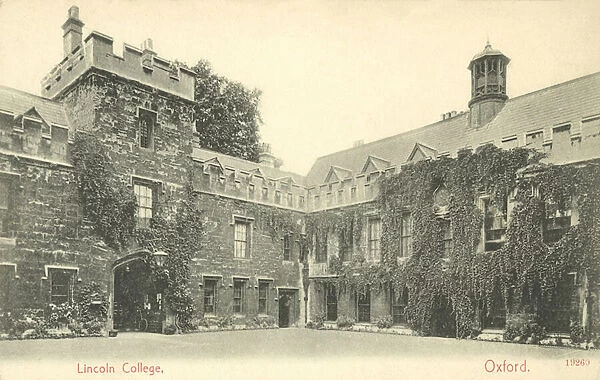Lincoln College, Oxford (b  /  w photo)