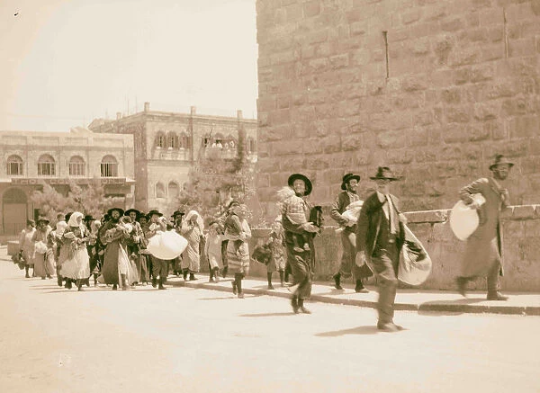 Palestine events 1929 riots August 23 31 Jewish families