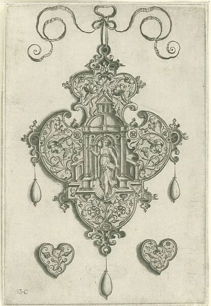 Front of a pendant (pendeloque), In the center a niche with a dome, In the niche