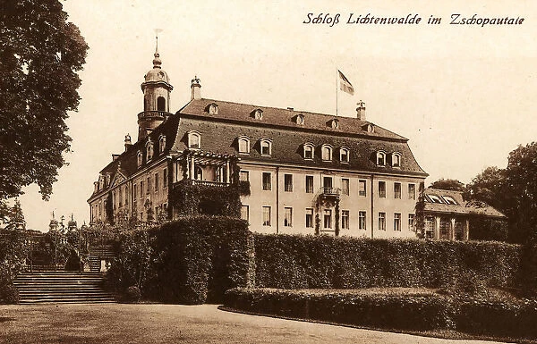 Schloss Lichtenwalde Flags Landkreis Mittelsachsen