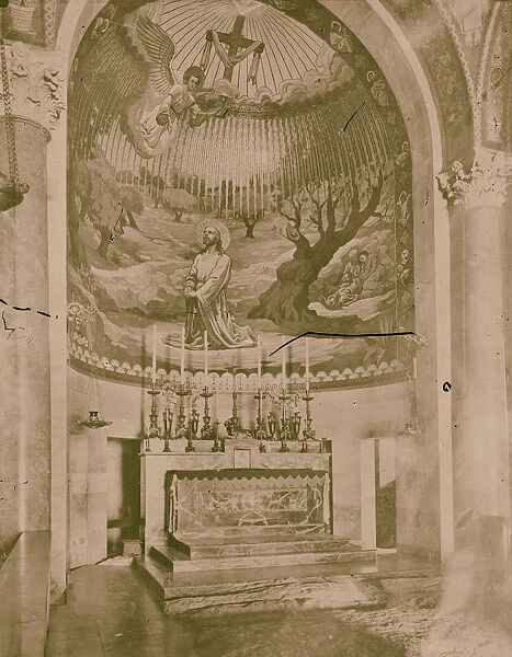 Showing altar Rock Agony Basilica Gethsemane