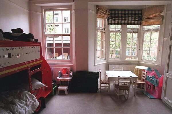 Coleherne Court Flat August 1998 Princess Diana former Bedroom in which she once