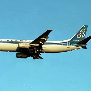 Boeing 737-484 SX-BKD