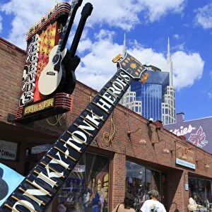 Guitar sculpture on Broadway Street, Nashville, Tennessee, United States of America, North America
