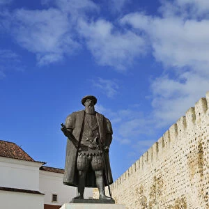 Statue of Vasco da Gama in his birthplace of Sines