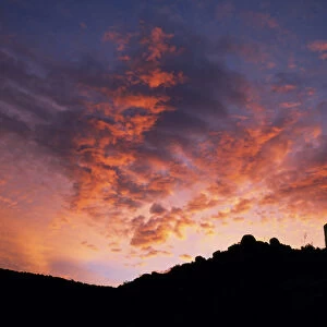 ANZA-BORREGO DESERT STATE PARK, CALIFORNIA. USA. Altocumulus clouds at dawn. Little