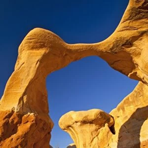 Metate Arch at Devils Garden in the Grand Staircase Escalante National Monument in Utah