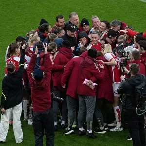 Arsenal Women vs Chelsea Women: Katie McCabe Leads the Huddle in Barclays WSL Clash at Emirates Stadium