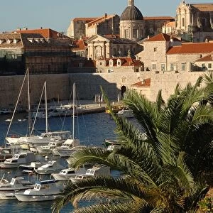 Croatia, Dalmatia, Dubrovnik, port near old town
