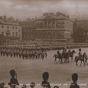 Trooping of the colour on the Horse Guards Parade, London (b / w photo)