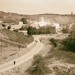 Clearing city wall Widening road N 1936 Jerusalem