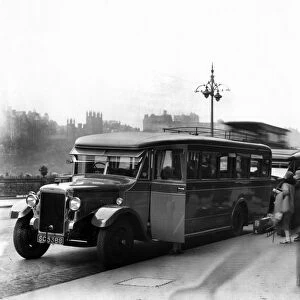 1929 Daimler CF6 coach. Creator: Unknown