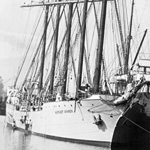 The German five-masted barque sailing ship Werner Vinnen arrived at Tyne Dock with a
