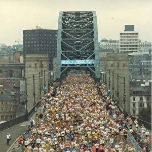 The Great North Run 19 September 1993 - The masses of runners pour over the Tyne Bridge